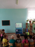 Дети старшей-подготовительной группы совершили виртуальную экскурсию в "лес"и Дети старшей-подготовительной группы совершили виртуальную экскурсию в "лес"и.