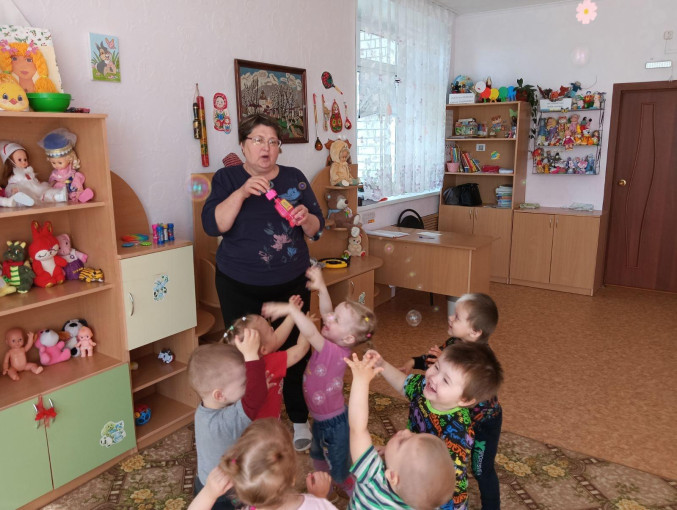 В группе раннего возраста прошло развлечение "Эти мыльные пузыри" В группе раннего возраста прошло развлечение "Эти мыльные пузыри".