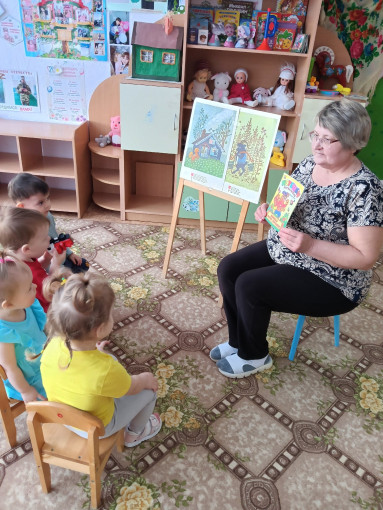 В ДОУ отметили Международный день родного языка В ДОУ отметили Международный день родного языка.